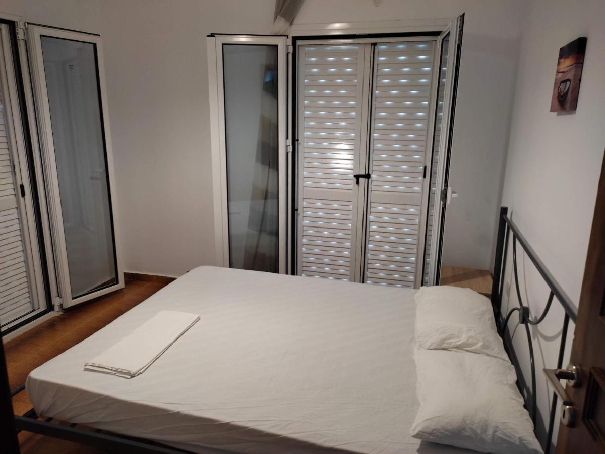 Steve Apartments Áno Garoúna Kültér fotó
